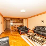 Apartment Slovenska Plaza